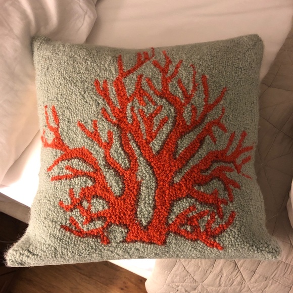 Mud Pie Other - 16” coral pillow